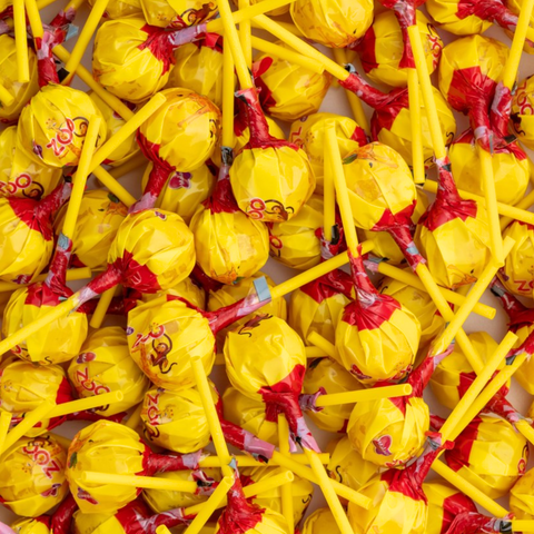 Raspberry Zoo Lollipops