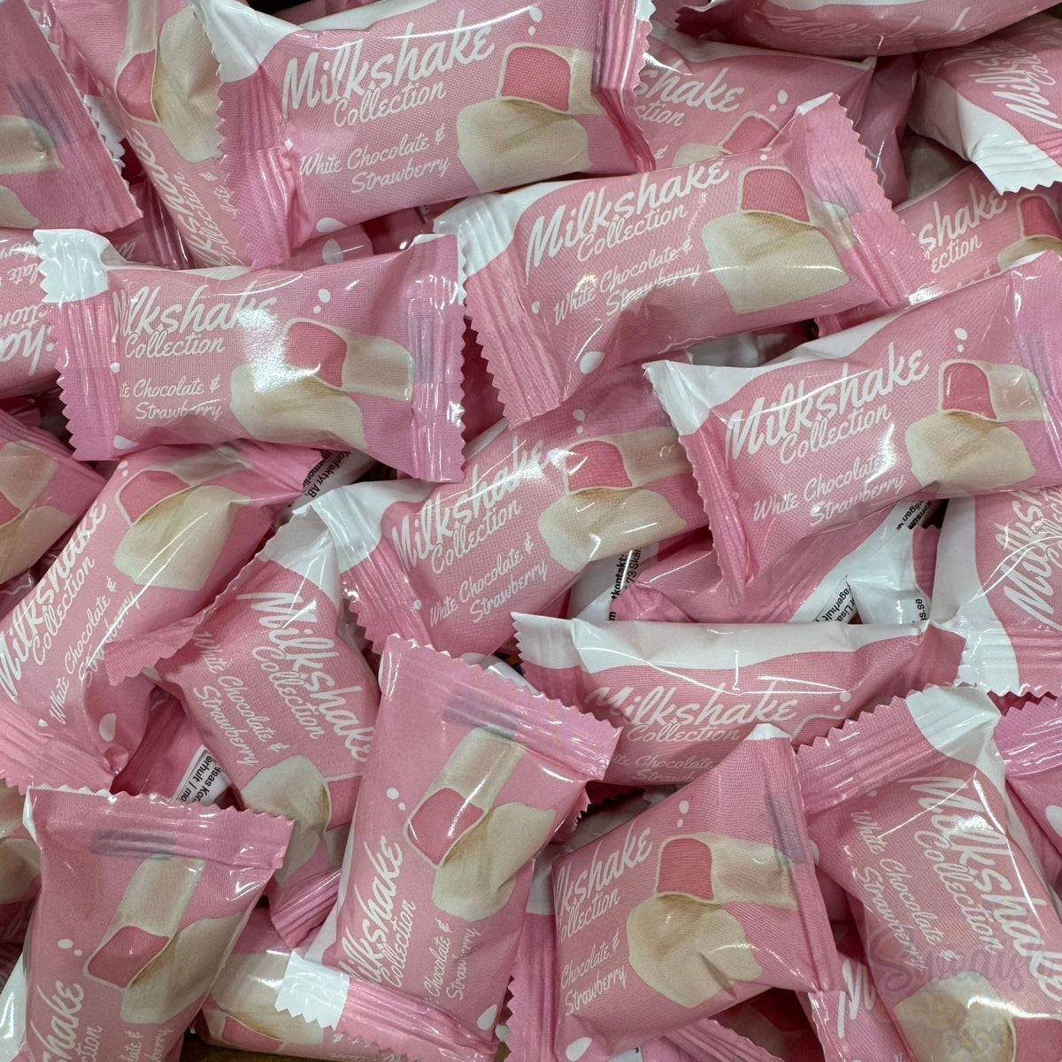 Milkshake Collection White Chocolate Strawberry – Swedish Candy Land